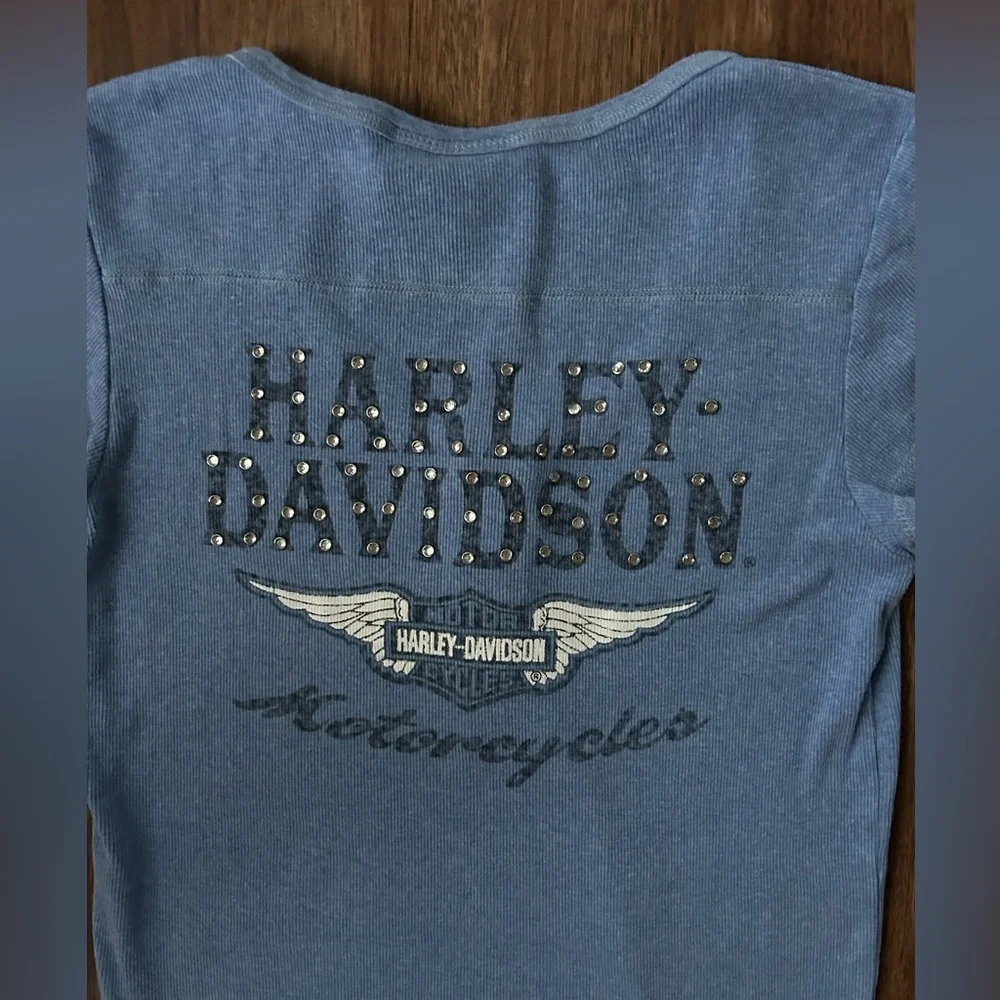 Y2K HARLEY-DAVIDSON Baby Tee Rhinestone Logo Henley Fitted 2000s Moto Indie Sz L - Picture 9 of 9